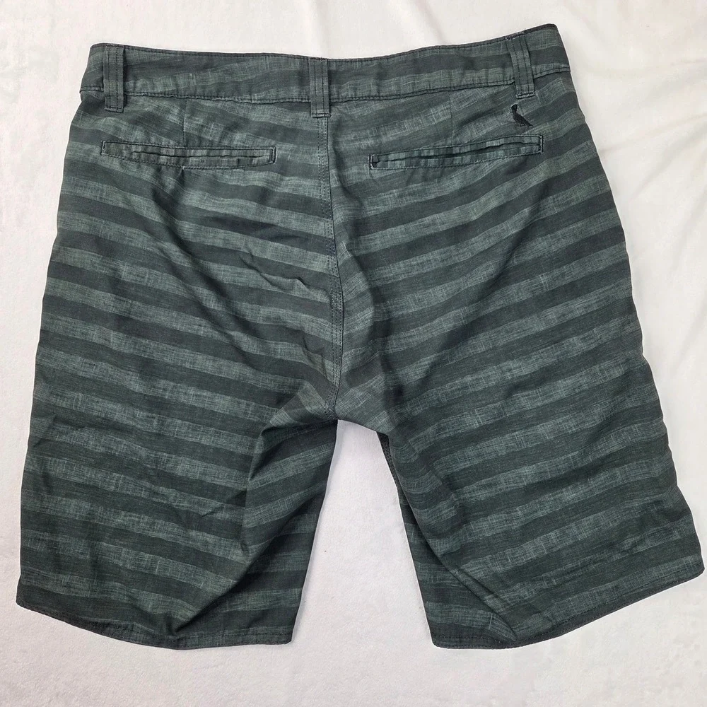 Reserva Shorts Mens 42 Green Excellent Striped Hybrid Board Shorts Stretch